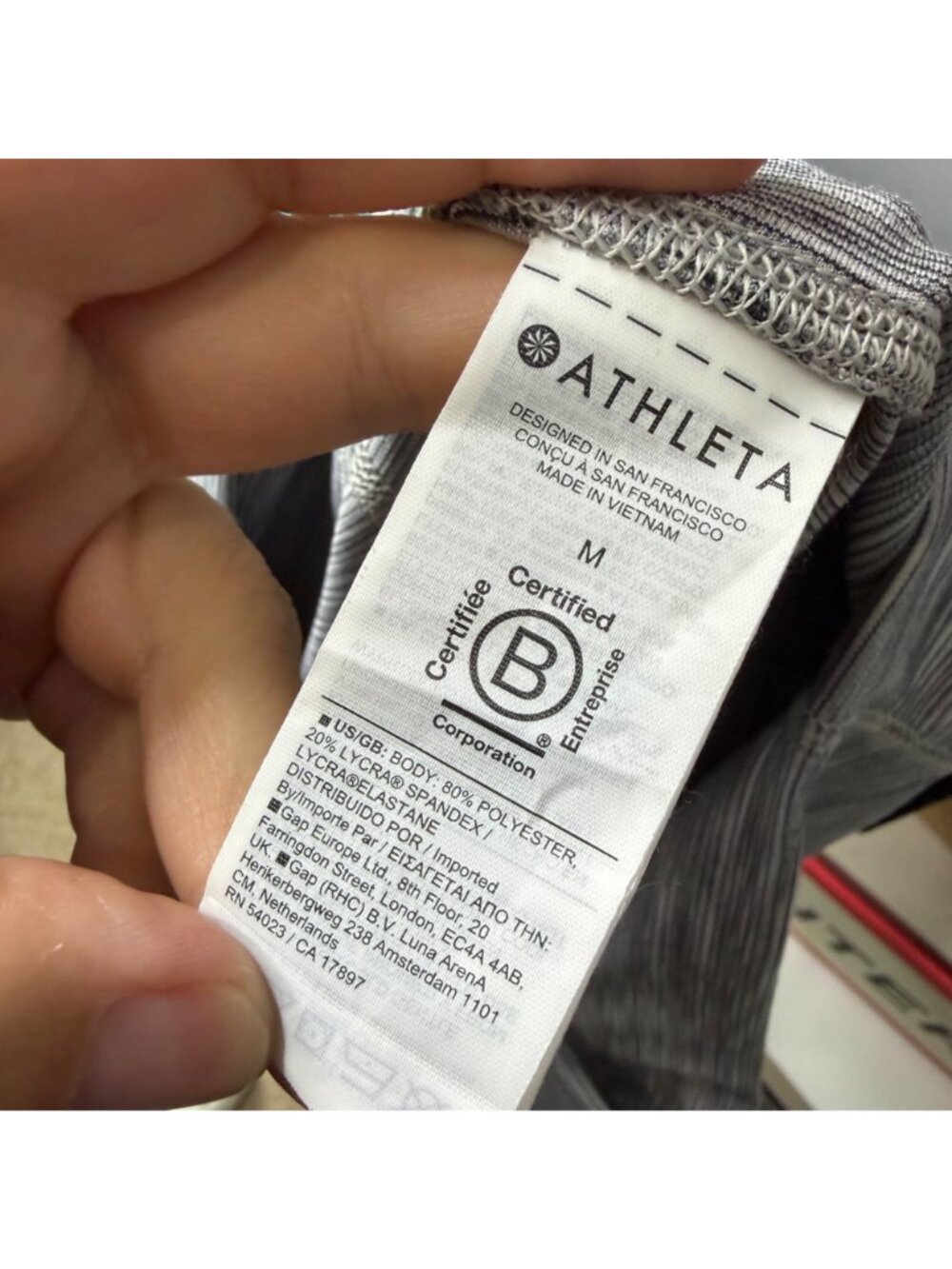 ATHLETA transcend textured 7/8 leggings in stratus gray nova size M - Picture 8 of 8